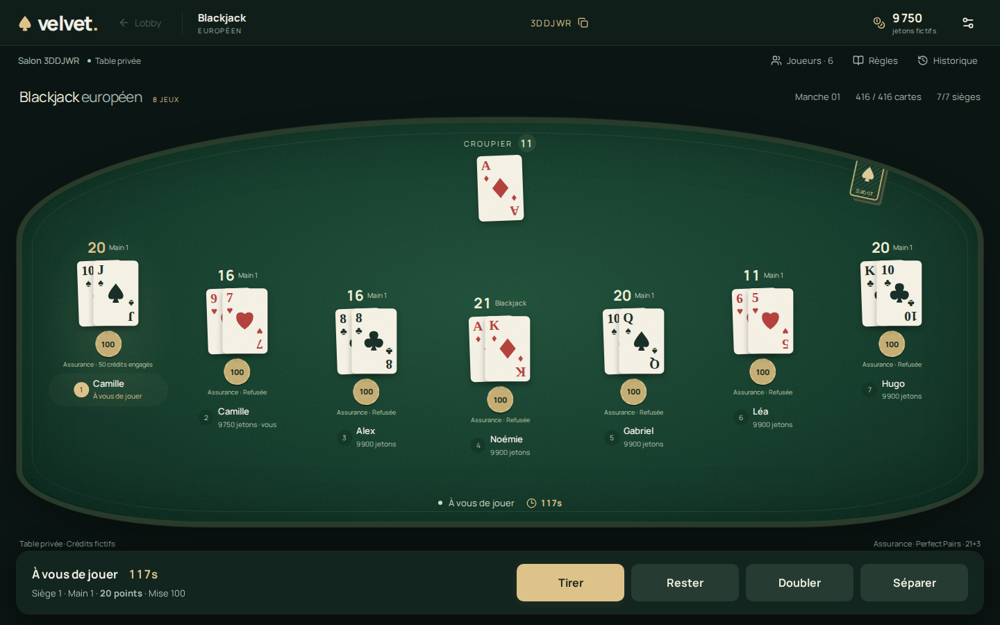 Capture du Casino : table de Blackjack européen multijoueur, cartes, mises et commandes de jeu.